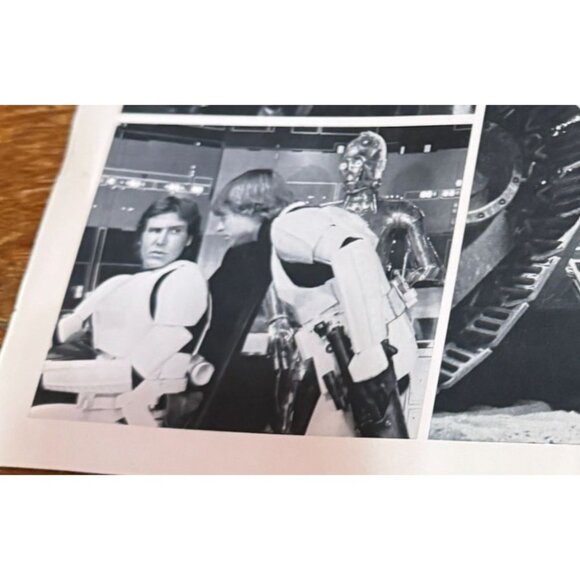 Star Wars 1977 Original Movie Premier Theater Souvenir Program Magazine 11.25x9 - Picture 3 of 9
